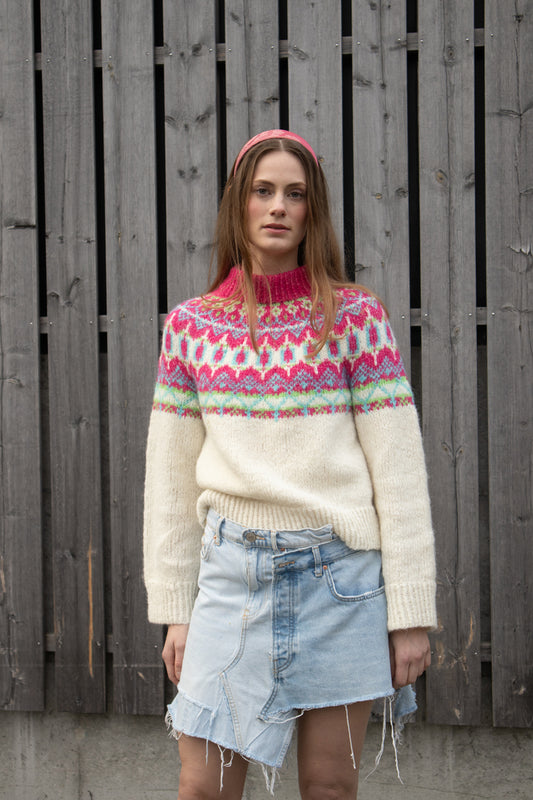BÆSTMOR Cenza sweater in Off-white