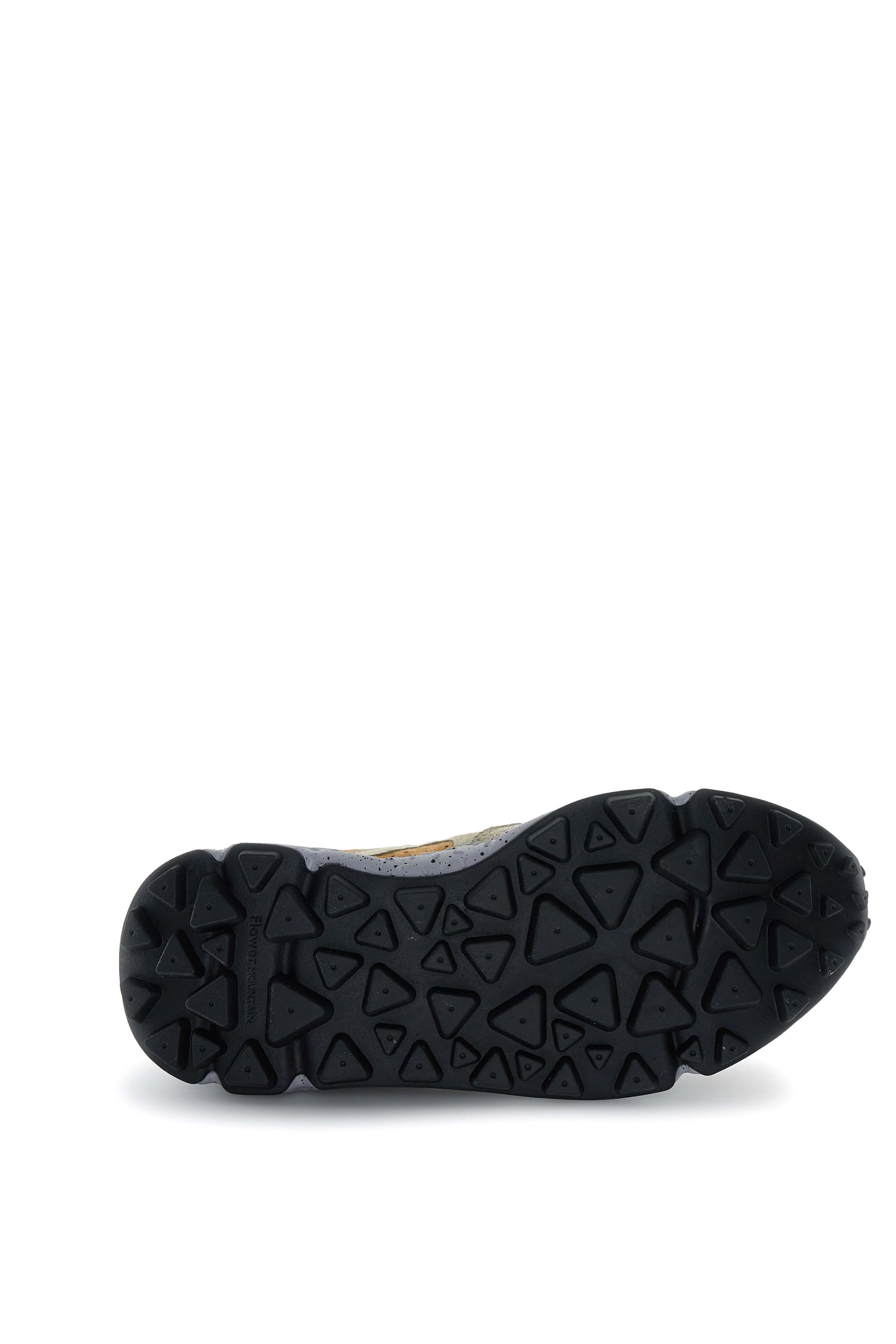 Flower Mountain Yamano 3 Man in Dark Beige Grey Black