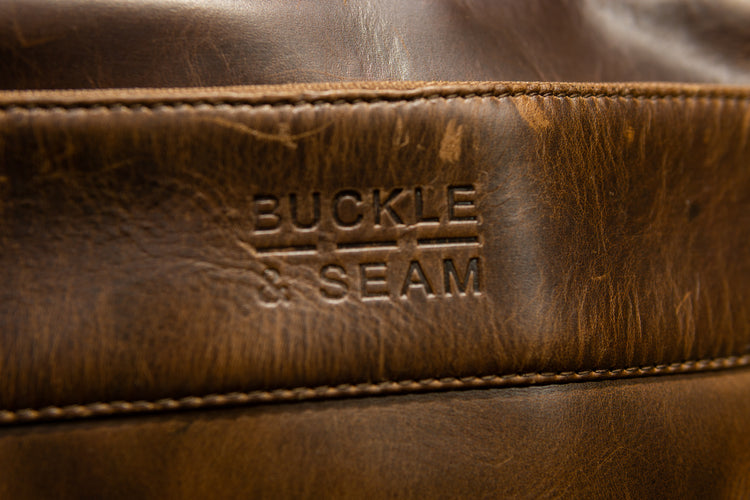 Buckle & Seam
