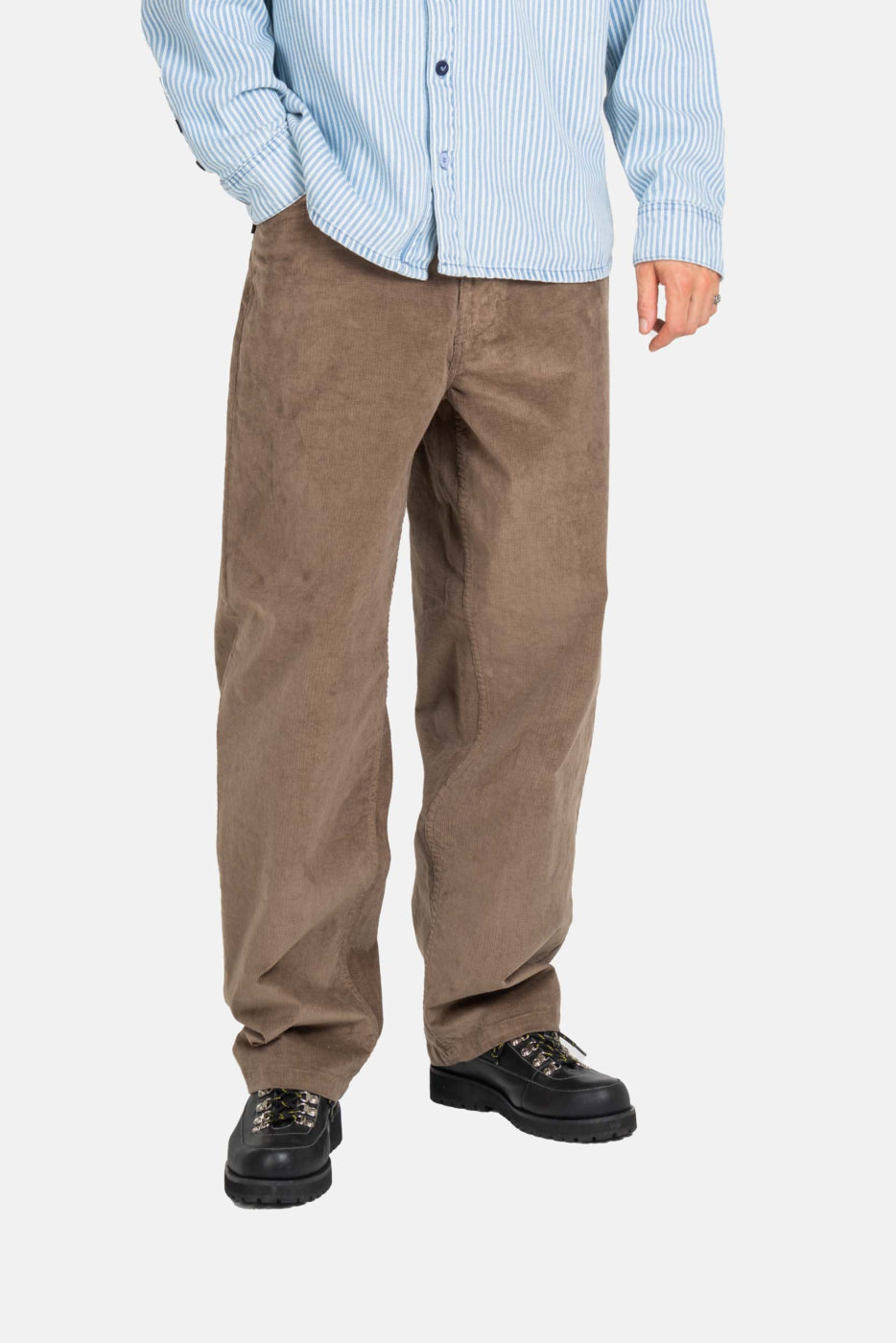 Reell Jeans Solid Square Cord in Lichen