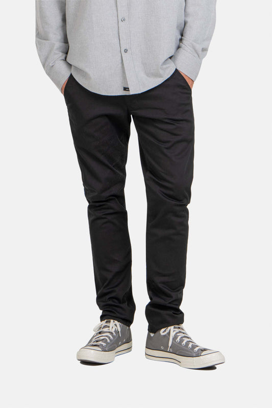 REELL Flex Tapered Chino in 120-Black