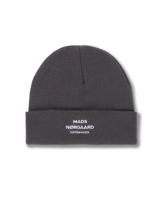 Mads Nørgaard Isak Logo Ambas Beanie in Beluga