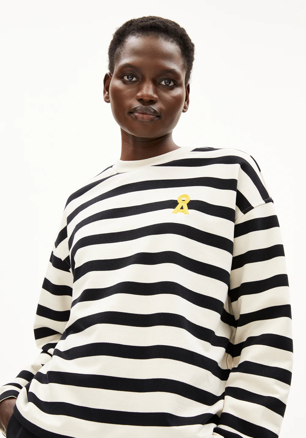Armedangels Damen ICONIC Å FRANKAA BOLD Sweatshirts in undyed-black