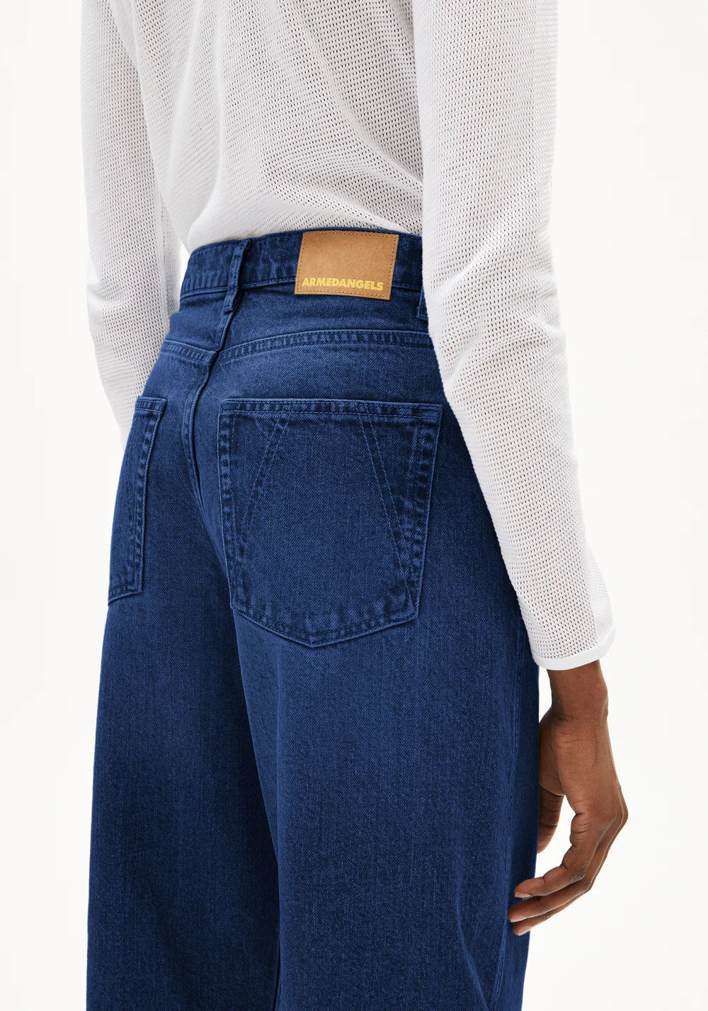 Armedangels BAARELL Denims / 5 Pockets Barrel Leg Fit