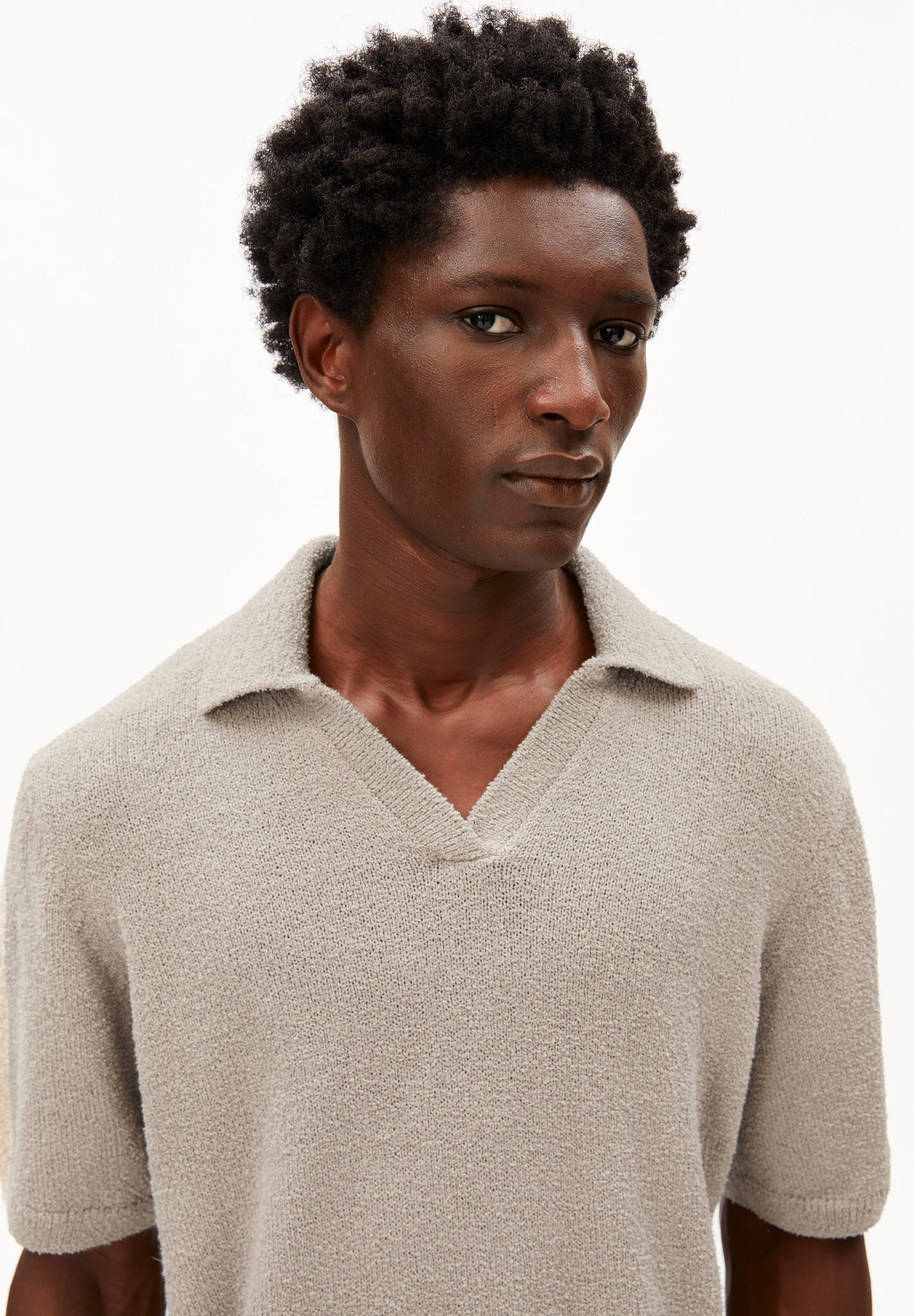 Armedangels BOUCLE KNIT POLOSHIRT FS25 in sandstone
