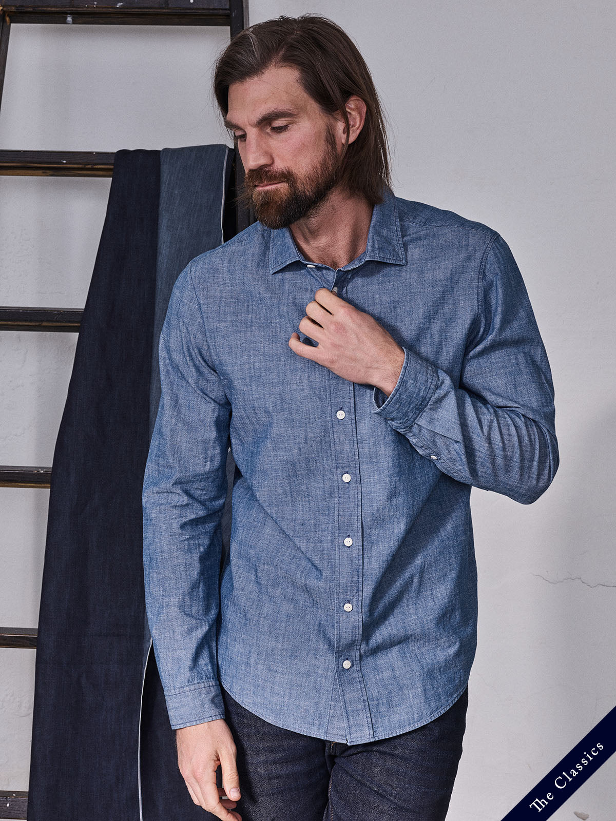 Blue de Gênes Miguel Chambray Shirt in Lt. Denim Blue