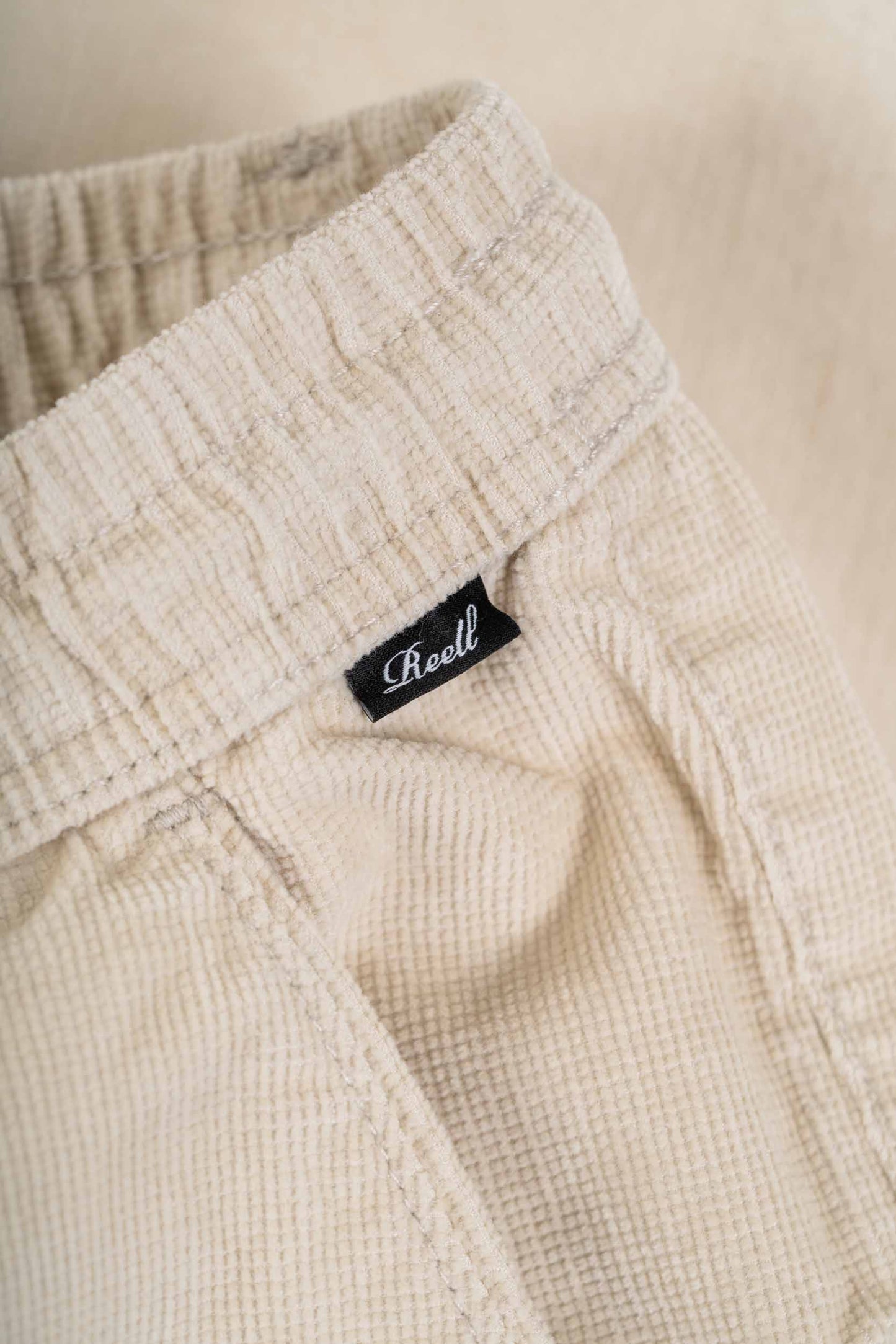 Reell Jeans Reflex Loose Chino FS25 in 264 Oatmeal Square Cord