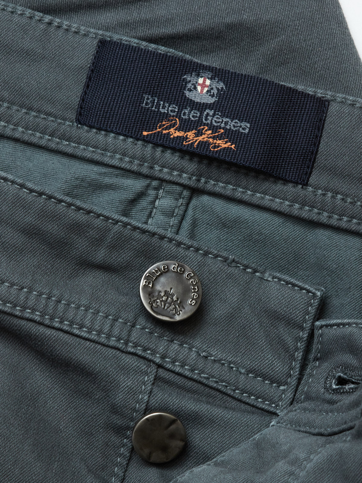 Blue de Gênes Paulo Pavia 1 Chino in Charcoal