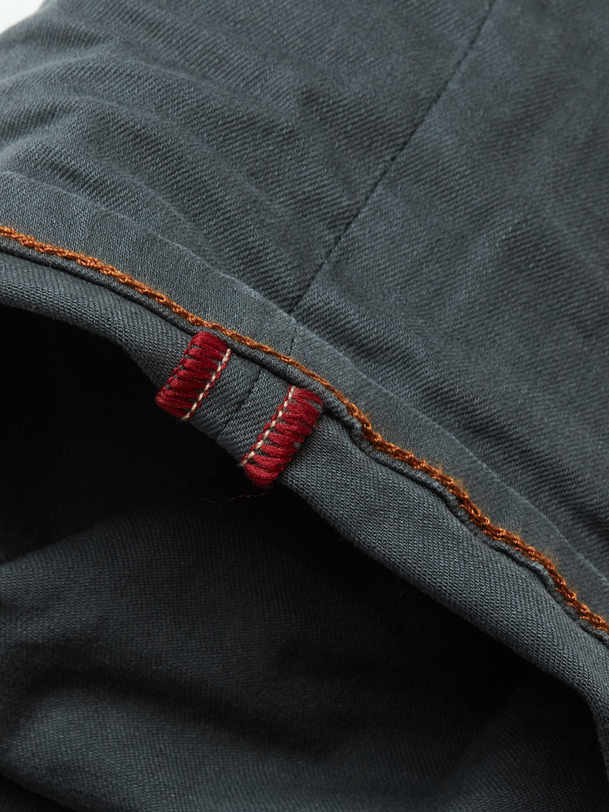 Blue de Gênes Paulo Pavia 1 Chino in Charcoal