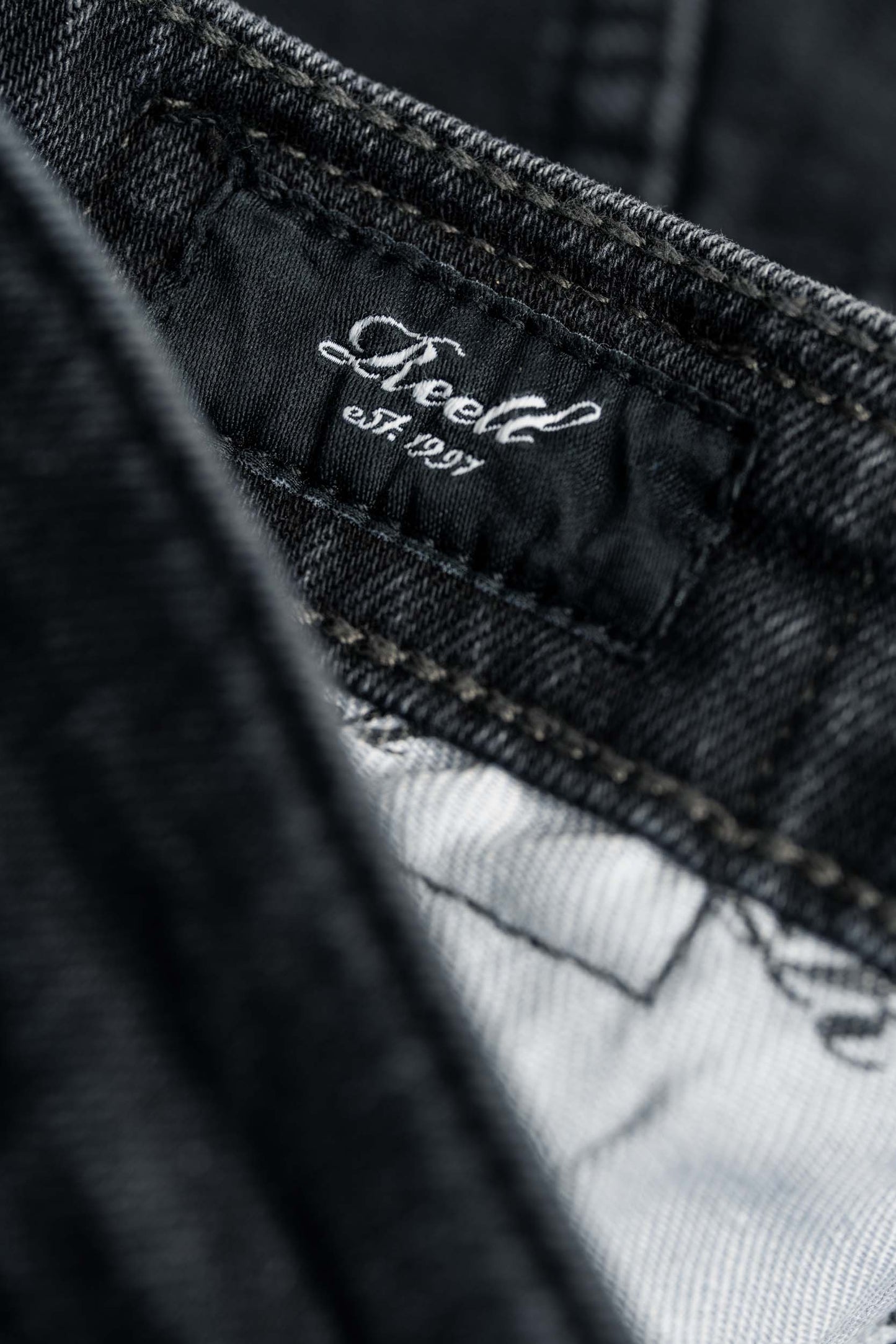 Reell Jeans Lowfly 2 FS25 in 121 Black Denim
