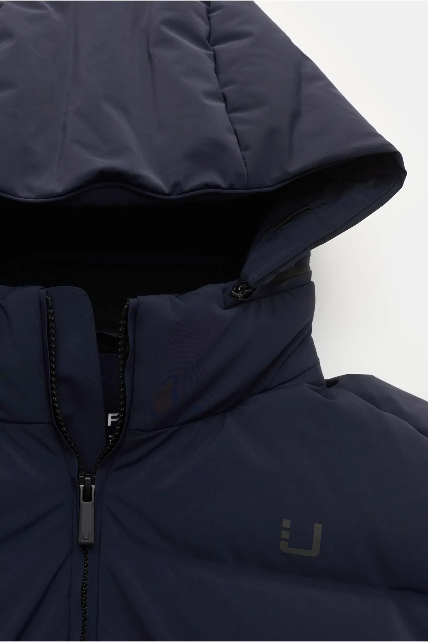 Scandinavian Edition Torrent II in Midnight