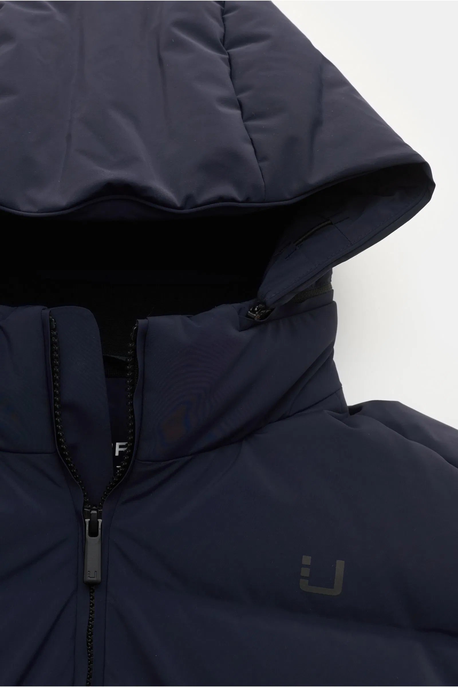 Scandinavian Edition Torrent II in Midnight