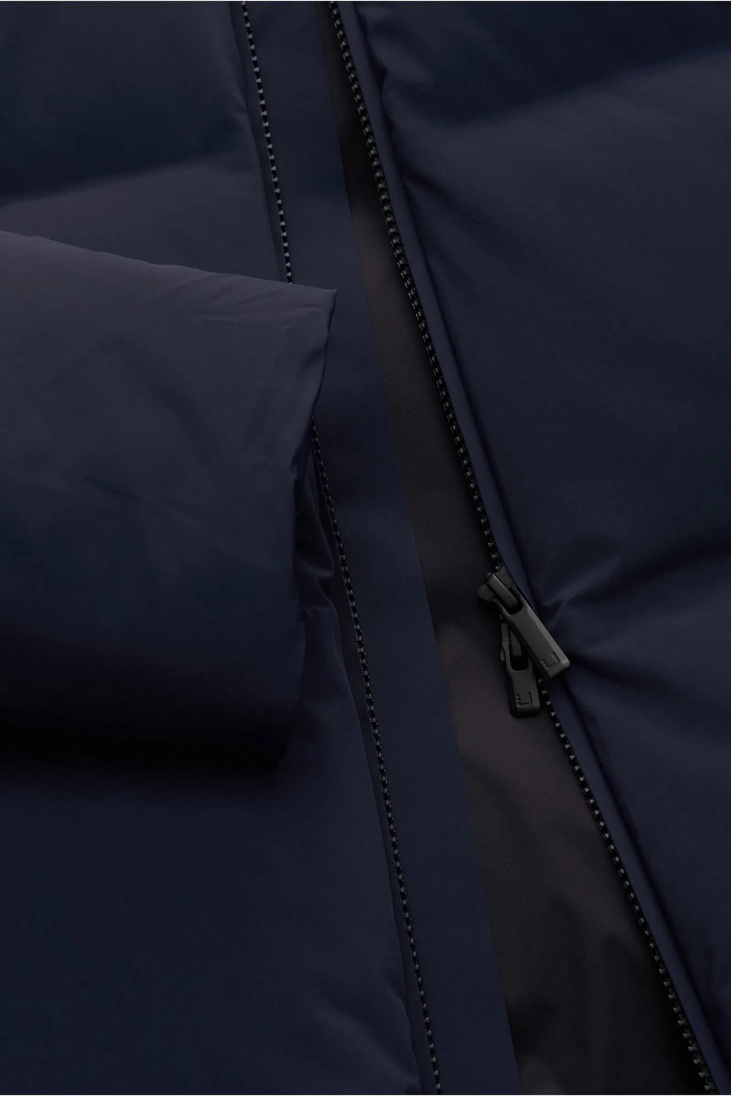 Scandinavian Edition Torrent II in Midnight