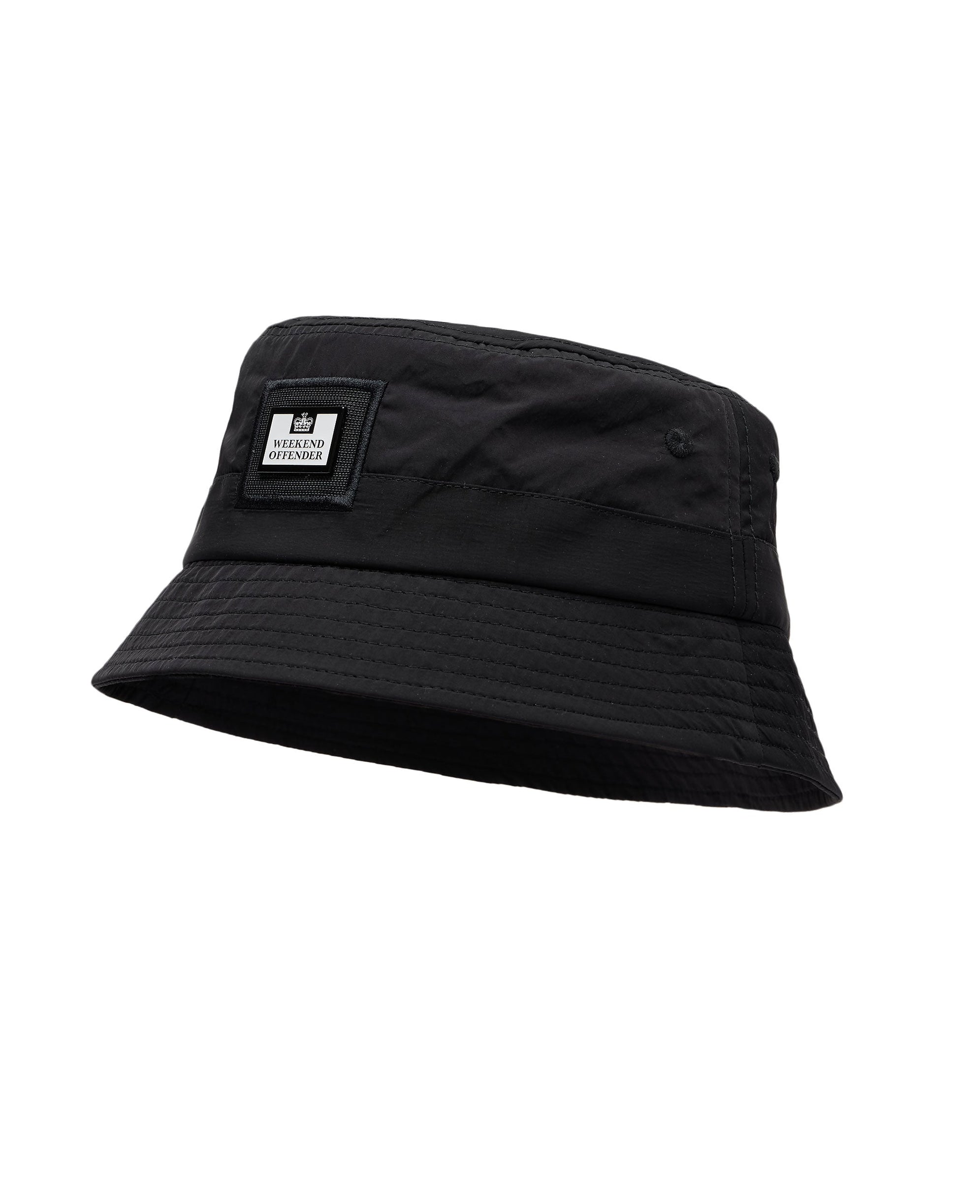 Weekend Offender LONG BEACH BLVD Bucket Hat in Schwarz