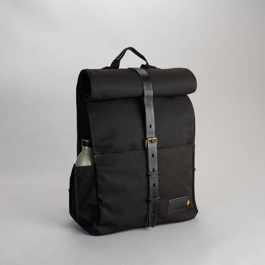 Property Of.. ALEX 24H Backpack 3.0 in Midnight Black/Schwarz