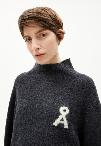 Armedangels Iconic A Bouclé Sweater Damen HW26 in steel melange-oatmilk