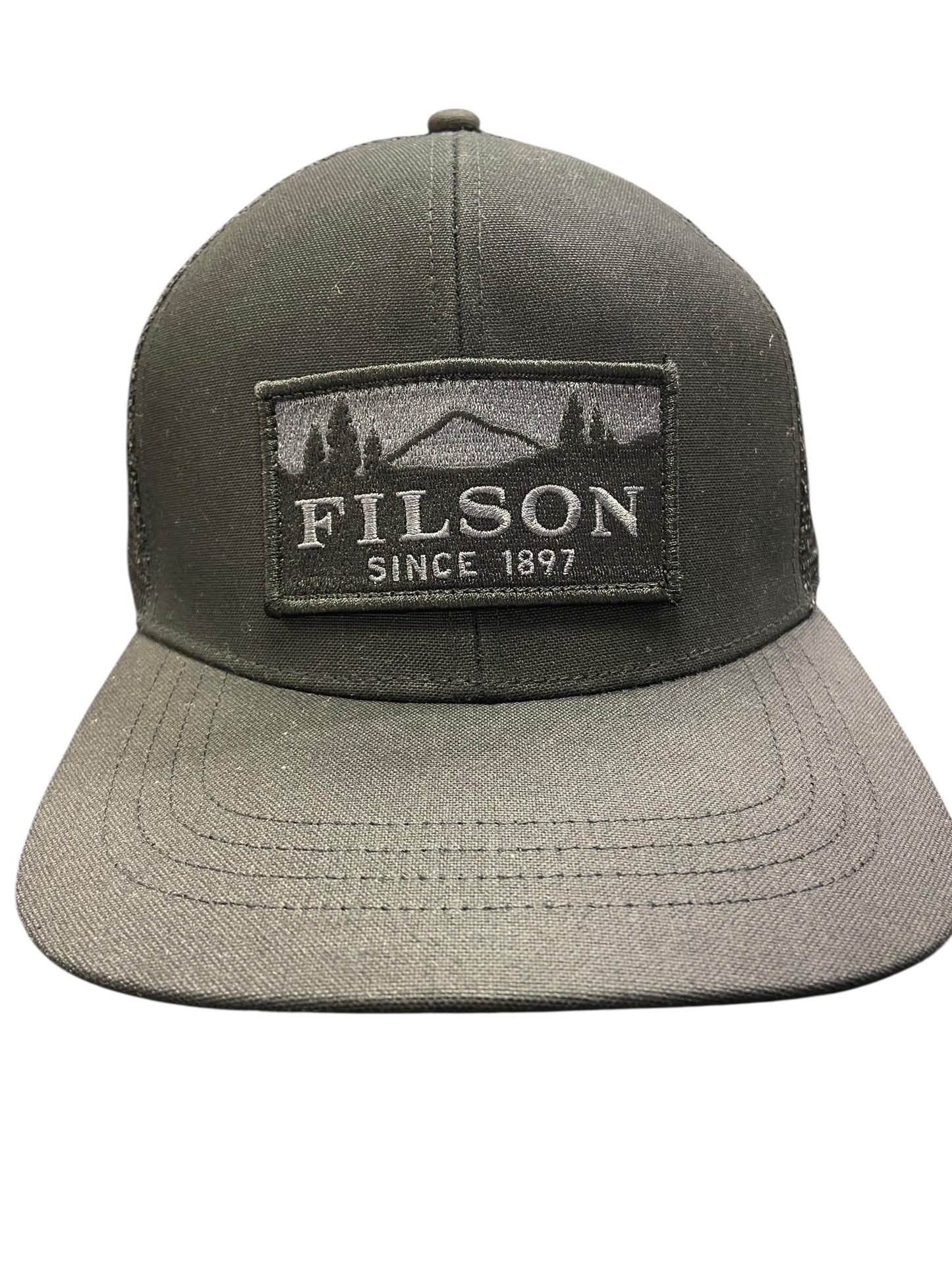 Filson SCENIC WAXED LOGGER MESH CAP OIL FINISH TIN CLOTH in Schwarz
