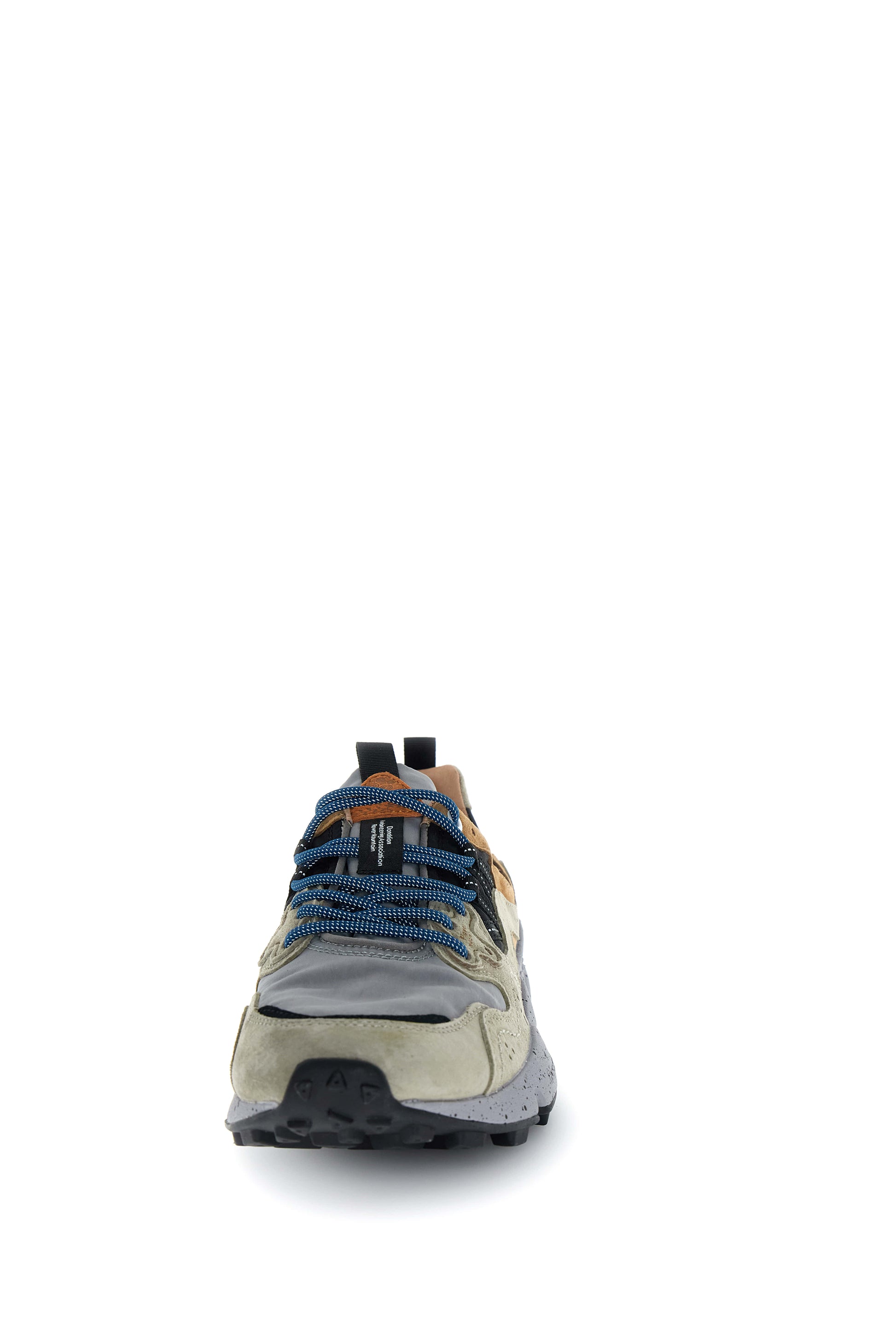Flower Mountain Yamano 3 Man in Dark Beige Grey Black