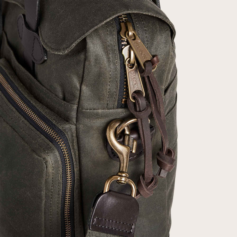 Filson 24 HOUR TIN BRIEFCASE