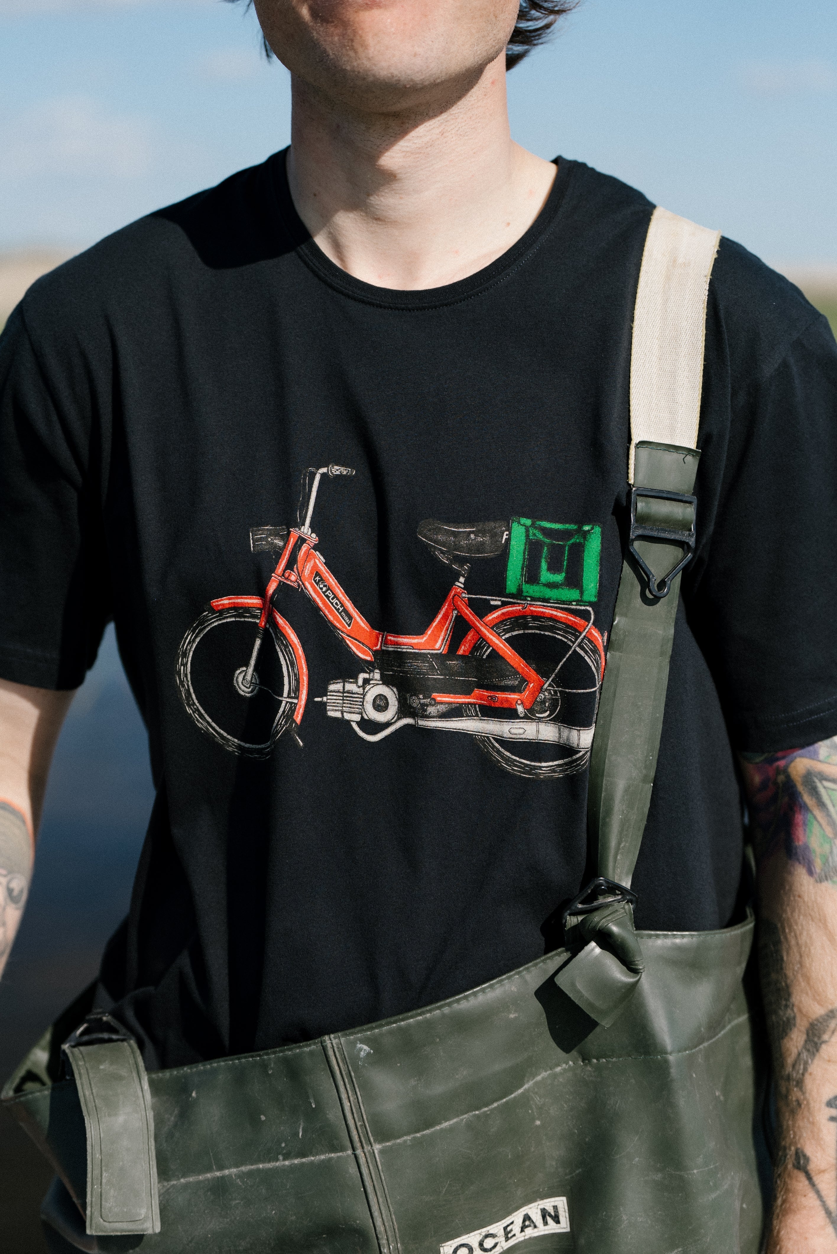 Lakor Red Maxi T-shirt (Moonless Night)