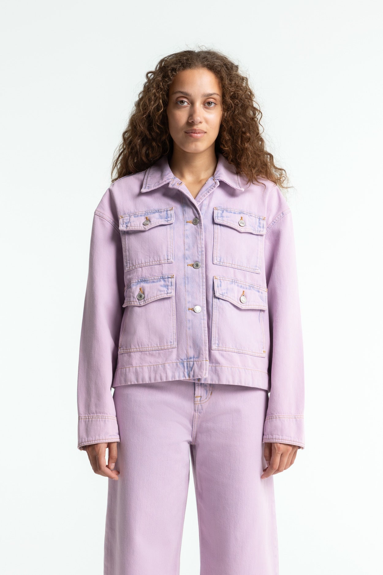 Kings of Indigo MEISHO Jeans Jacke FS25 in CHASE POLIGNAC OVERDYE
