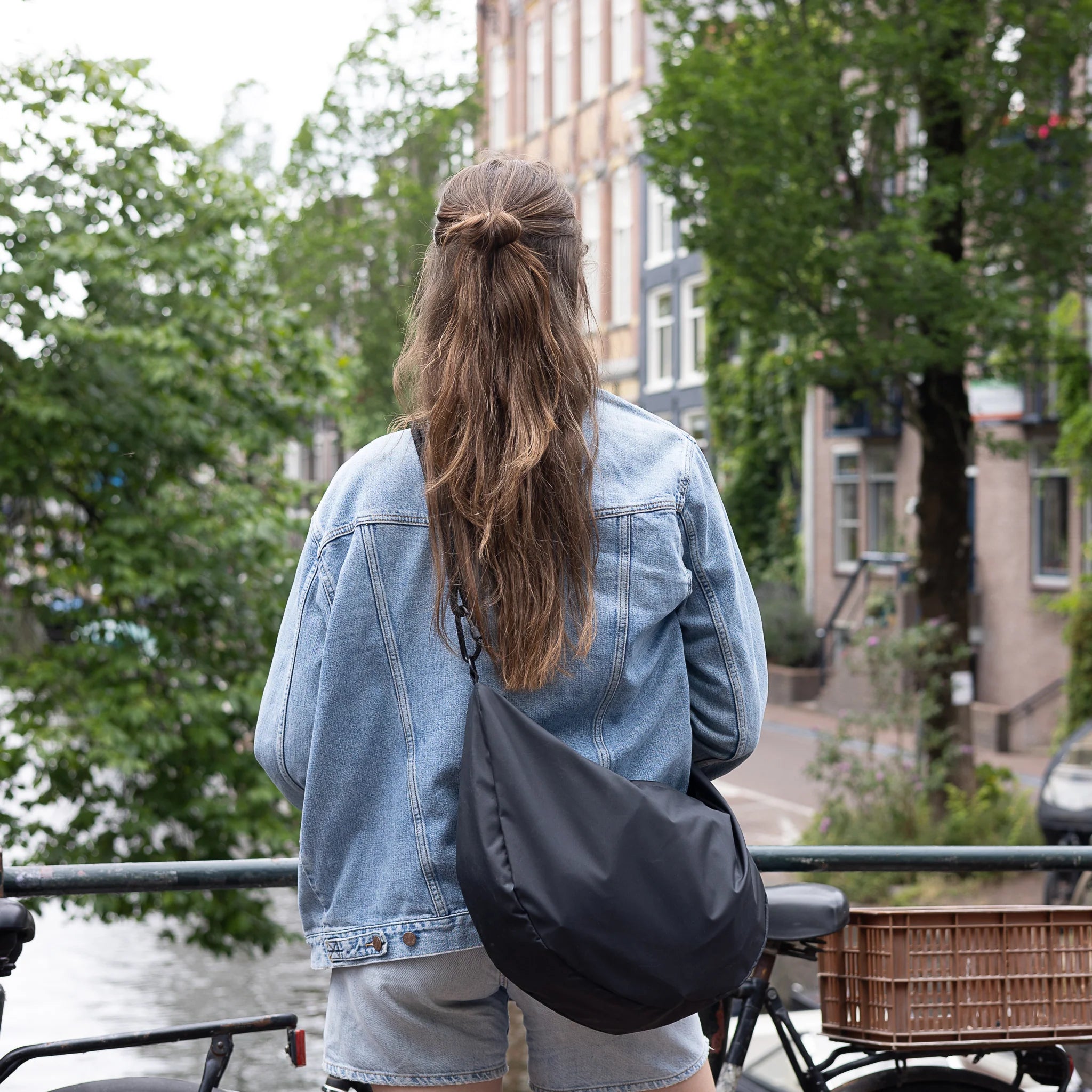 Property Of.. Lea Sling Bag