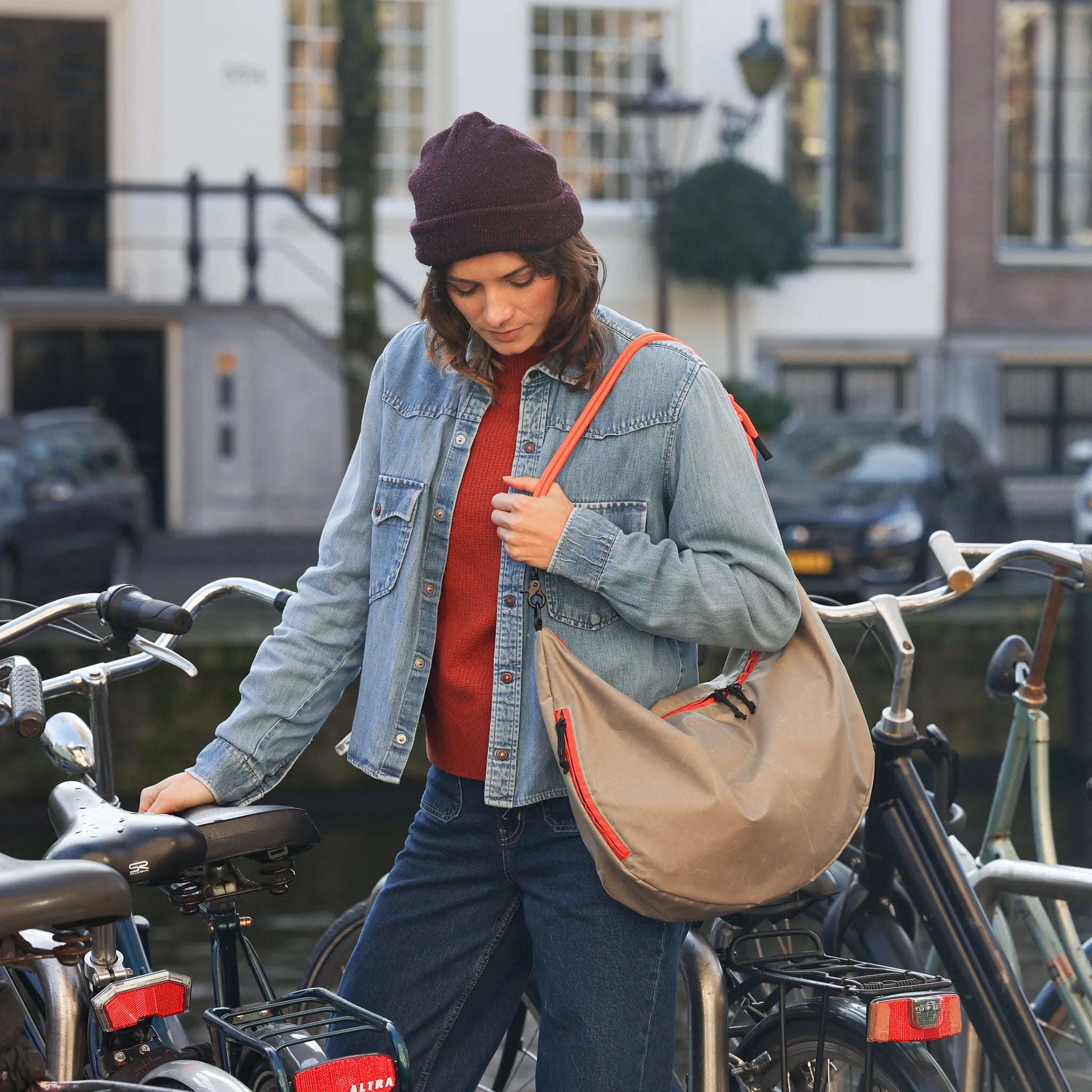 Property Of.. Lea Sling Bag