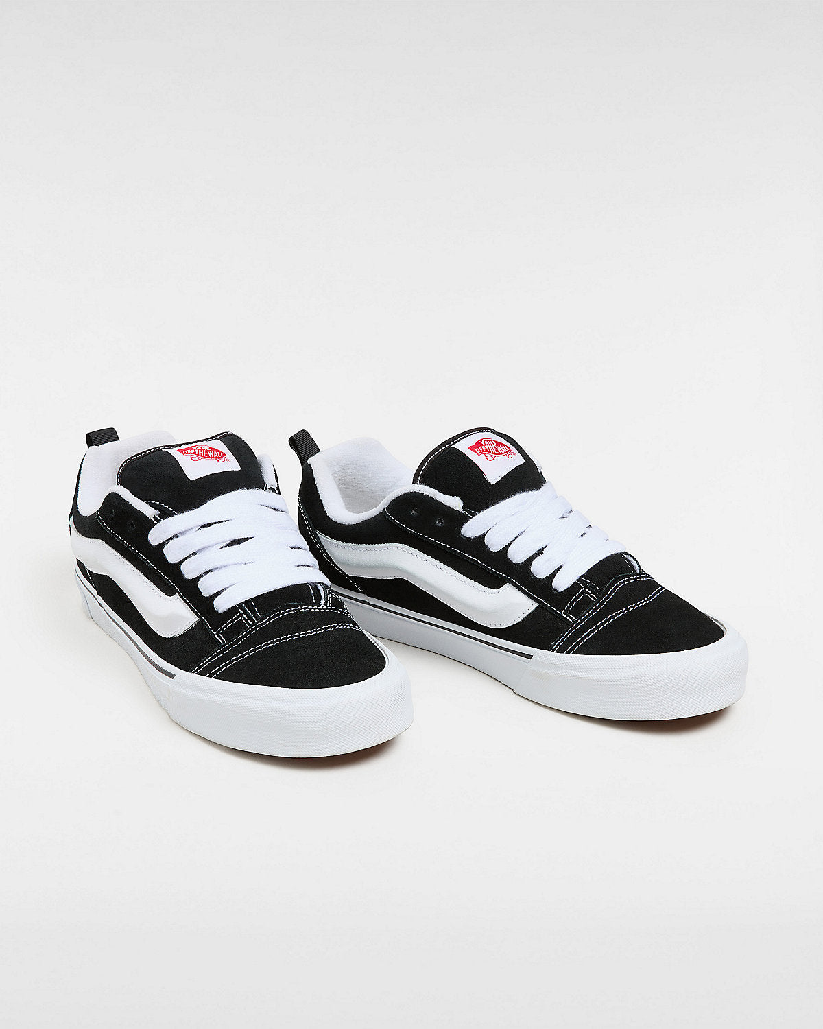 Vans Knu Skool BLACK/TRUE WHITE