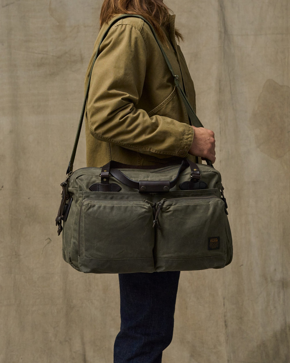 Filson 48 Hour Tin Cloth Duffle Bag Otter Green