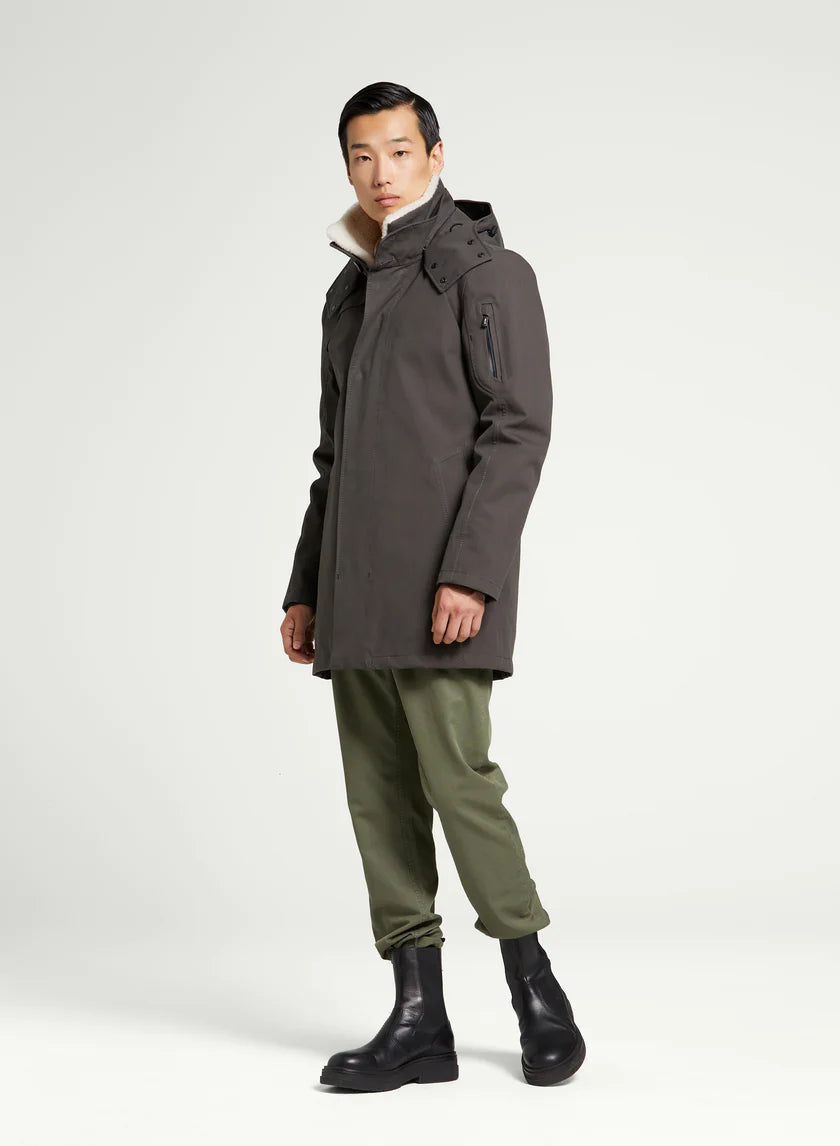 G-LAB MAGNUM Parka in graphite/cream fur