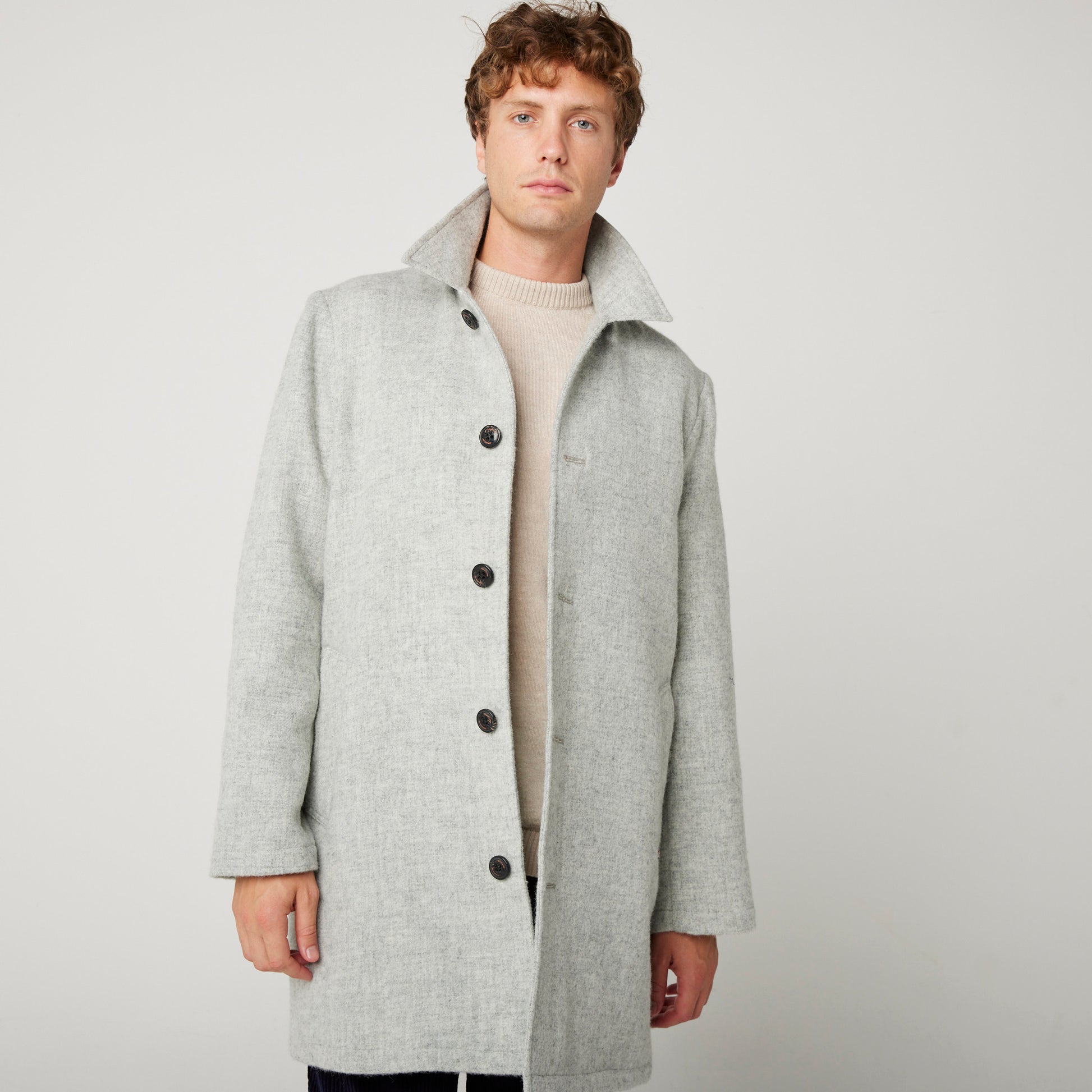 Peregrine Men Emerson Coat in Light Grey
