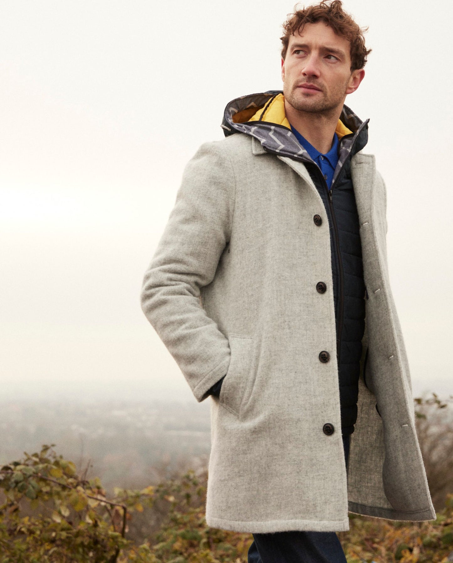 Peregrine Men Emerson Coat in Light Grey