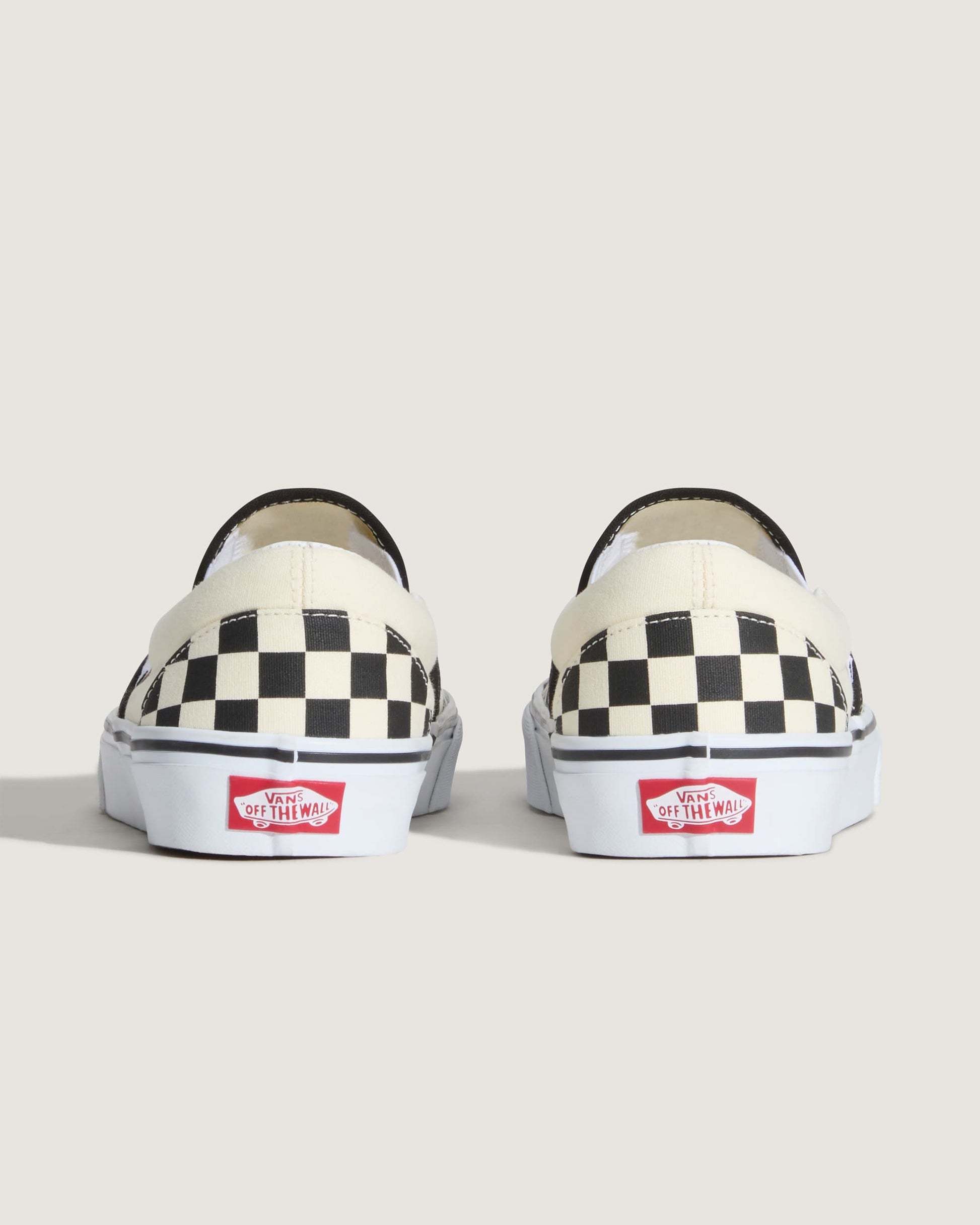 Vans Classic Slip-On VN000EYEBWW – Schwarz/Weiß Checkerboard, Rückansicht