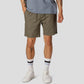 Barcelona Shorts von Clean Cut Copenhagen in Olive aus 55% Baumwolle und 45% Leinen.
