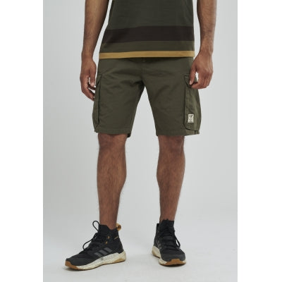 Cargo Shorts von Fat Moose in farbe Olive.