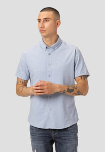 Das Hudson Stretch kurzarm Hemd von Clean Cut Copenhagen in Farbe Light Blue Melange
