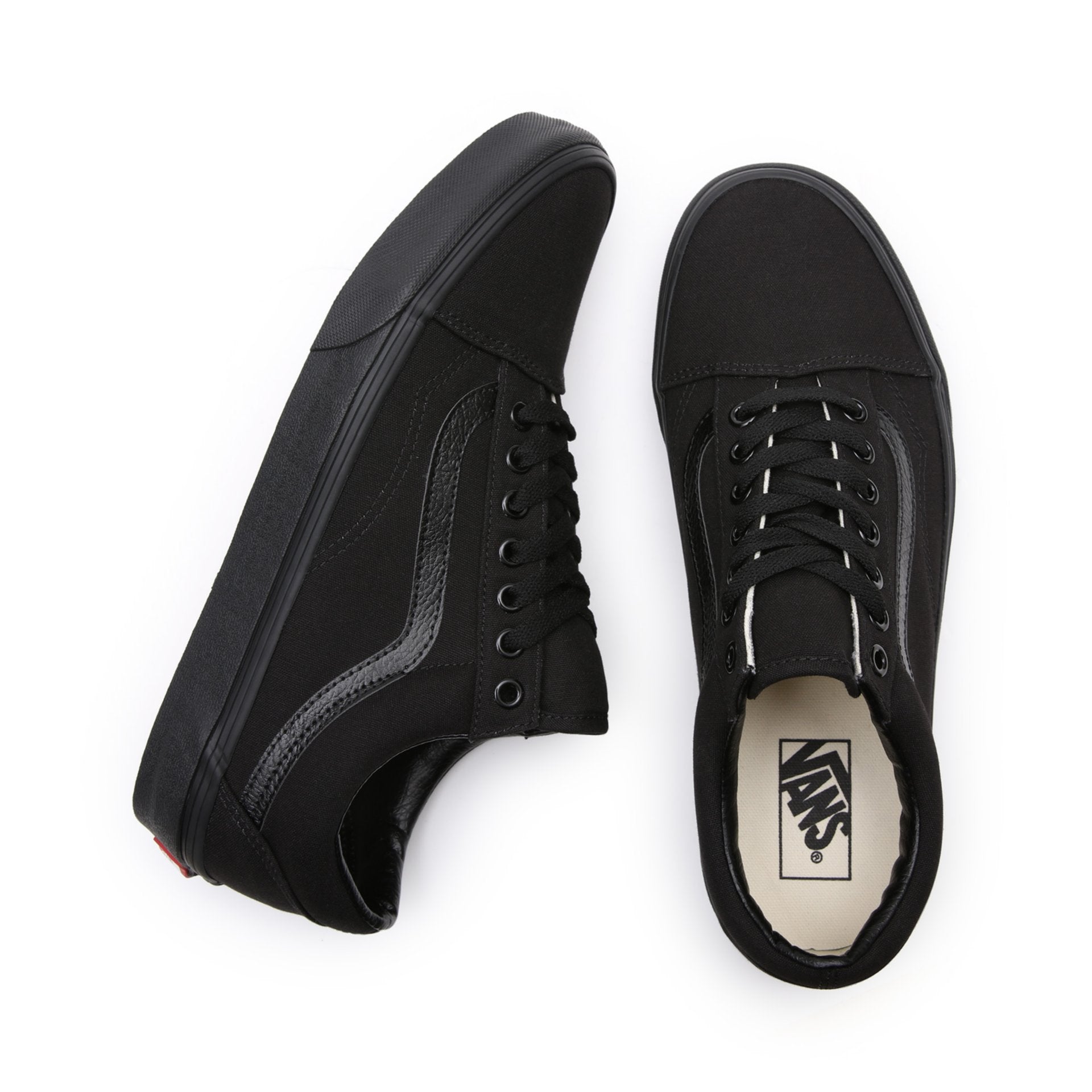 Vans Oldskool Schuhe in Schwarz mit Schwarzem Seitenstreifen mit schwarzen Schnürband von Oben.