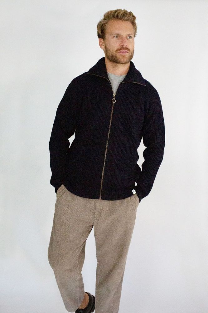Peregrine Mens 100% Wool Foxton zipper Cardigan Navy