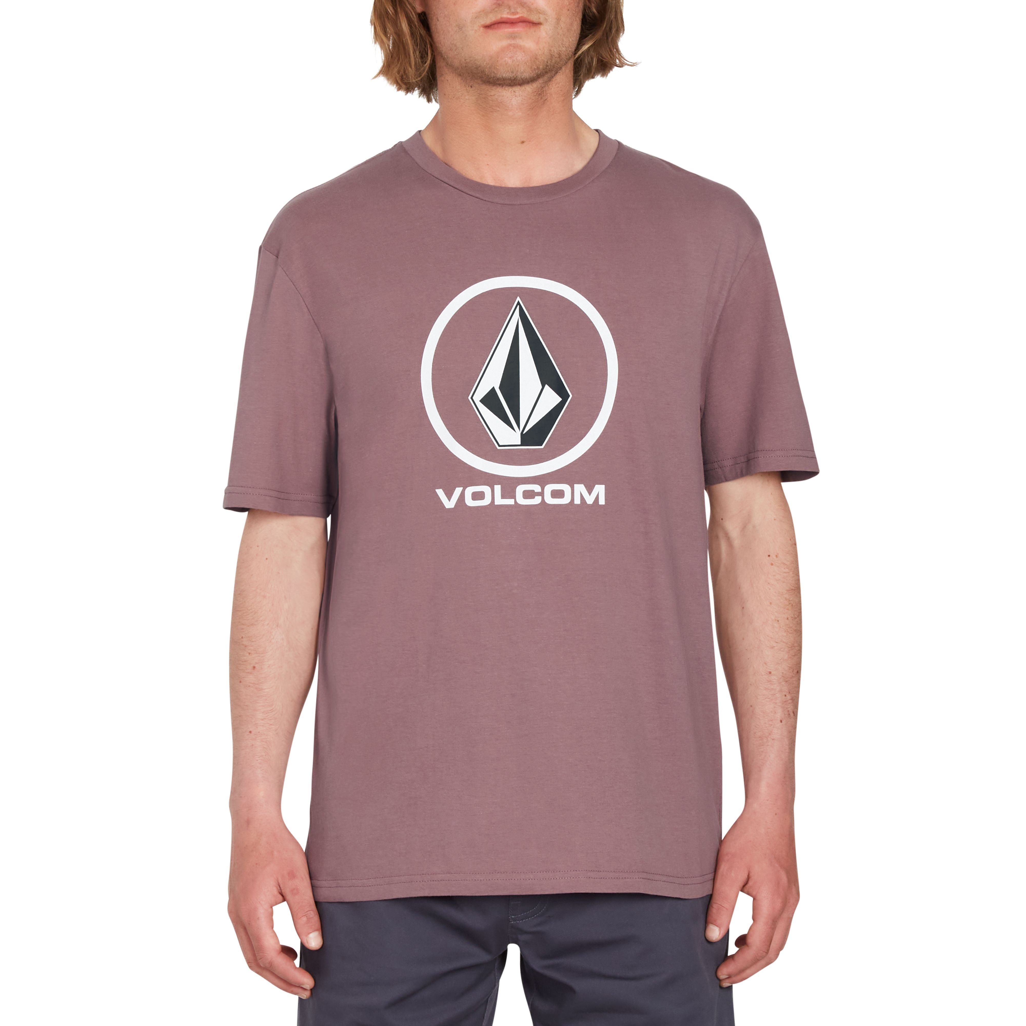 lila farbenes kurzarm t-shirt mit großen Volcom Logo Druck auf der Brust